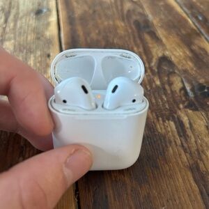 airpods
